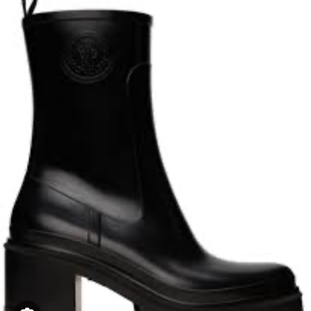Black Moncler rain boot